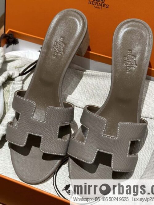 wsxc1698428213111_0-800x800ul2aemw5svs146951_20250705060728.jpg Hermes H Classic High Heels Sandals