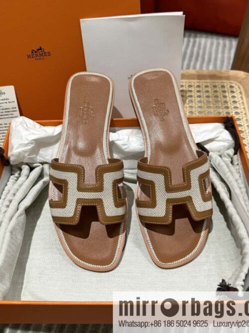 wsxc1698677183324_0-800x800zmeakrowdky142851_20250705035007.jpg Hermes Hermes, canvas leather H slippers