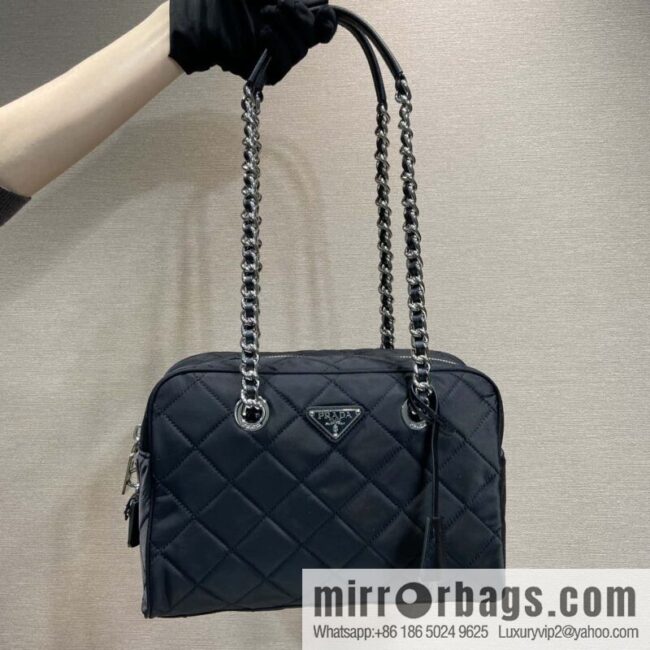 PRADA Prada imported nylon fabric, medieval camera bag 🎉 1BD641 large