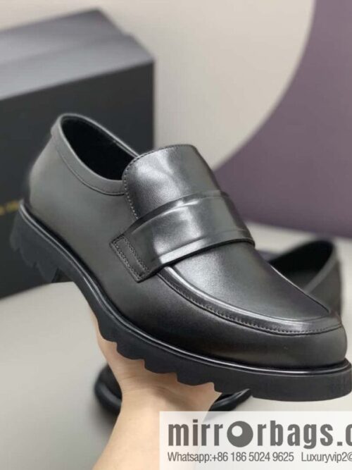 Bottega Veneta Men\'s Loafers