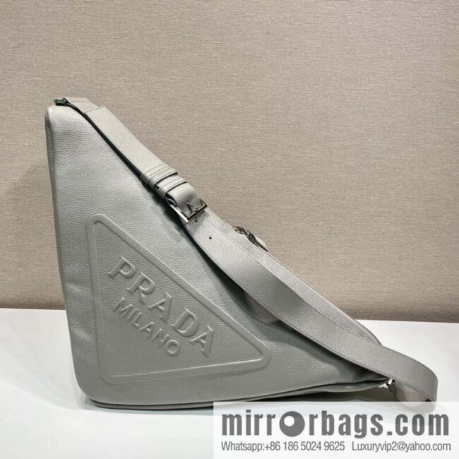 wsxc1699117197290_0-800x800klgvwcj5yzf33941_20250716035635.jpg PRADA Prada Full Leather Big Triangle Bag ๐ 2VY007