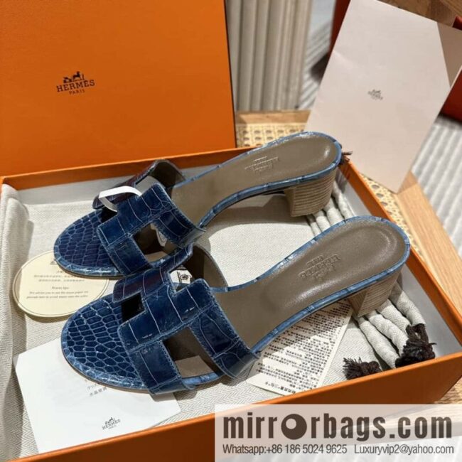 wsxc1700751906050_1-800x800cdshcl205vr134174_20250704205505.jpg Hermès Crocodile 🐊 slippers