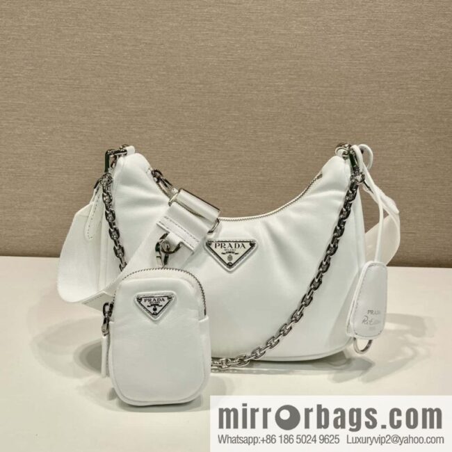 wsxc1700761945456_0-800x8002b5g4yfupot28730_20250716031137.jpg PRADA small sheepskin 3-in-1 ๐ 1BH204 white