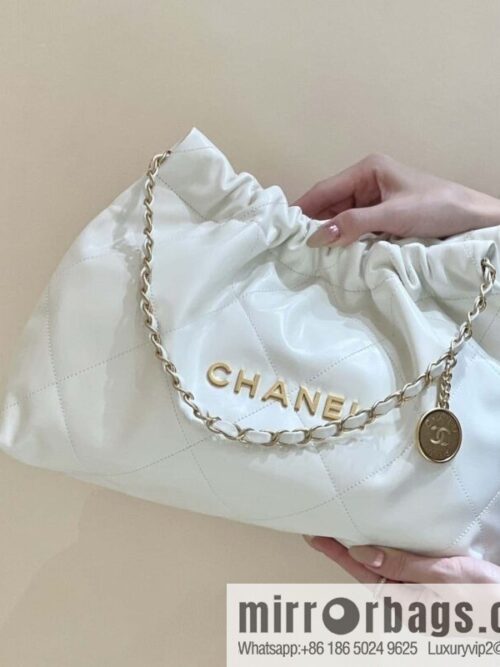 wsxc1701109202220_0-800x800ytxdjyghvcf28467_20250716030947.jpg CHANEL 24C early spring vacation series 22 horizontal garbage bag AS4486 white/gold metal