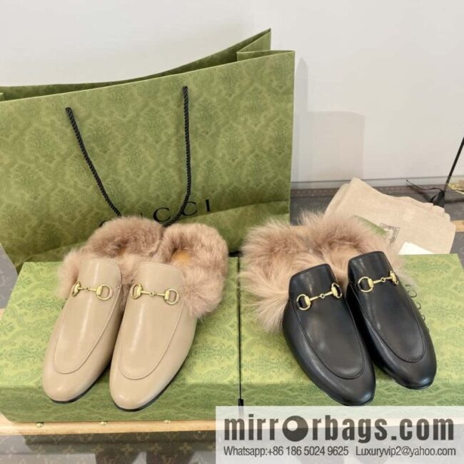GUCCI Gucci Classic Hairy Half Tow