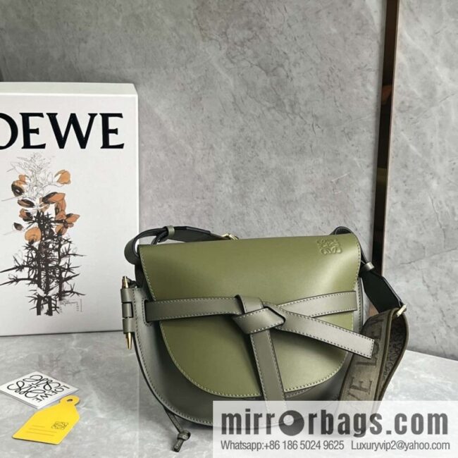 LOEWE upgraded version letter wide shoulder strap saddle bag GateDual handbag 0671 green spell