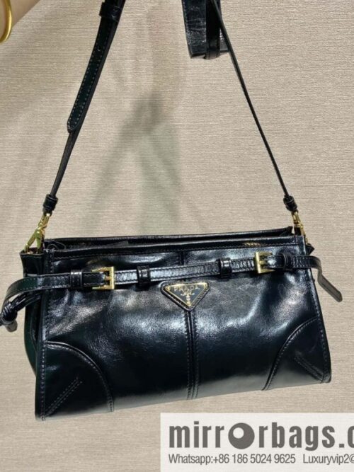wsxc1702327362127_0-800x800ixngpwmqw4p24569_20250716023613.jpg PRADA LusSolf oil wax leather oblique span bag 🎉 1BA215