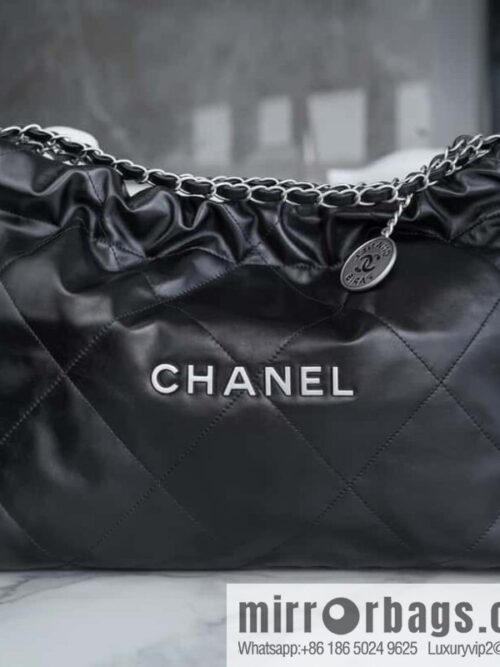 wsxc1702497670052_0-800x800bi5mh2sfelp24483_20250716023519.jpg CHANEL 24C horizontal 22 handbag AS4486 black silver buckle