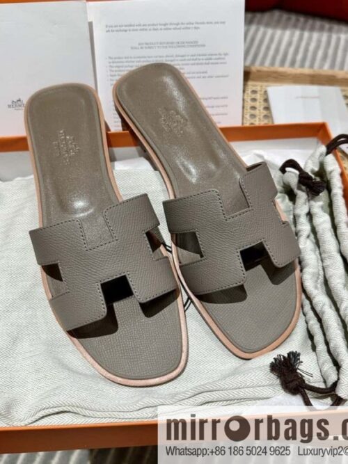 wsxc1702566453844_4-800x800tf5uj4e3hpk128200_20250702204105.jpg Hermès leather outsole H slippers
