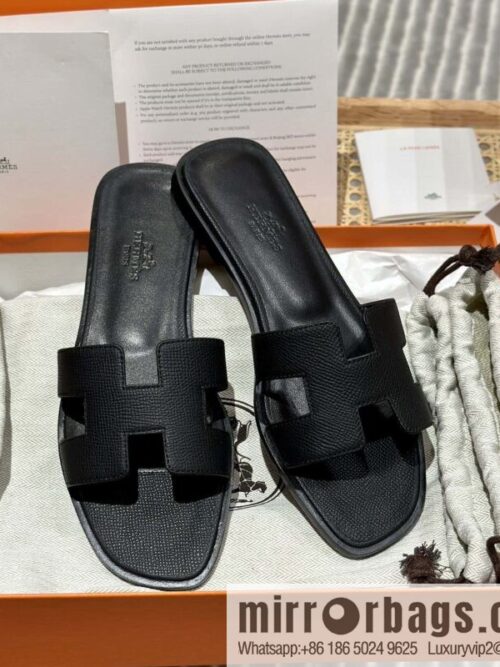 wsxc1702567600119_0-800x800pvo1k1hiday128145_20250702203920.jpg Hermès leather outsole H slippers