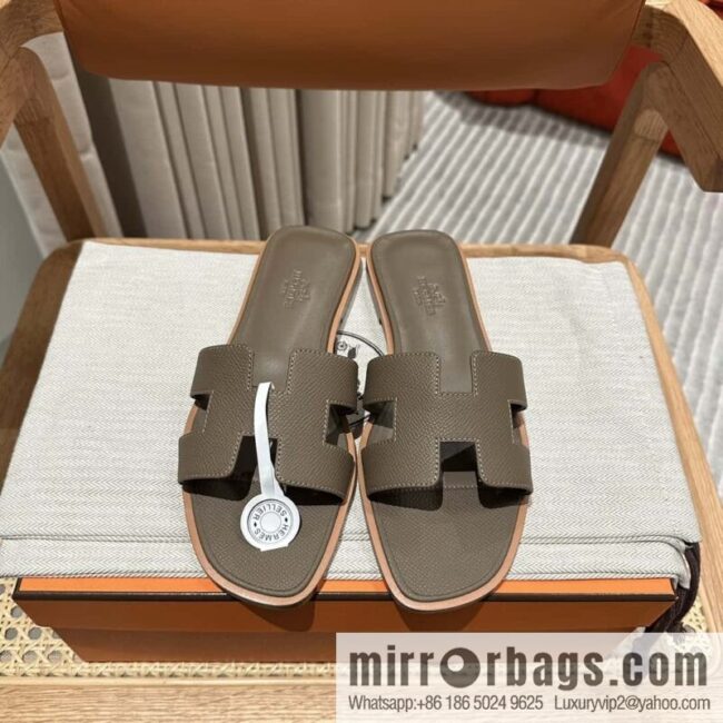Hermes, classic slippers.