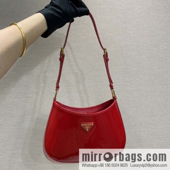 wsxc1703524635458_0-800x80010rlcyvjvjf20550_20250716020010.jpg PRADA patent leather armpit bag ๐๐ 1BC169 big red