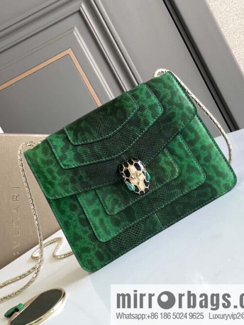 wsxc1703529199790_0-800x800drl0yaan5ex18365_20250716013936.jpg BVLGARI Bulgari Sprpenti Forever Green Grandmother Green Glossy Water Snakeskin chain bag 20CM 618792