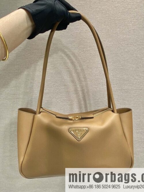 wsxc1703611643262_0-800x800uscil0o31v218010_20250716013635.jpg PRADA imported calfskin shoulder backpack 1BA444 caramel color
