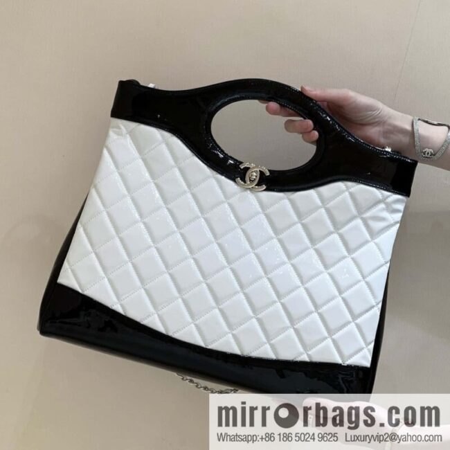 wsxc1703781346897_0-800x800h2jmh4sdemi17773_20250716013431.jpg CHANEL 23A Advanced Handicraft Series 31bag Large AS1010 White