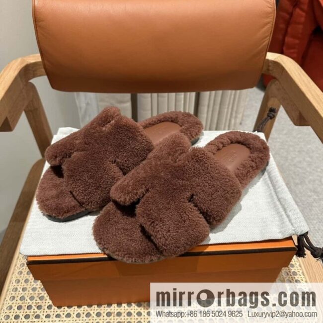 wsxc1703793066391_1-800x800vm4rn31u1y1127041_20250702200923.jpg Hermès imported lamb wool lzmir series men\'s sandals