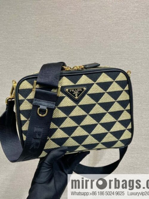 wsxc1704386903510_0-800x800ubh01tlpnok16497_20250716012340.jpg PRADA embroidery fabric messenger bag 🎉 2VH069
