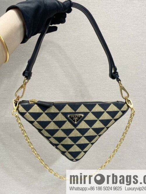 wsxc1704387251650_0-800x800aam5wpcso0w14354_20250716010333.jpg PRADA embroidery triangle bag 🎉 1BC543