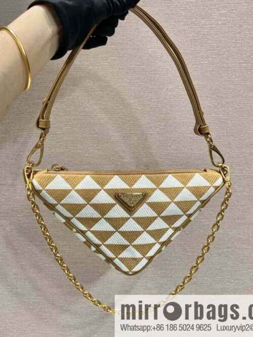 wsxc1704387277967_0-800x800cvk0dewn1oz14341_20250716010325.jpg PRADA embroidery triangle bag 🎉 1BC543