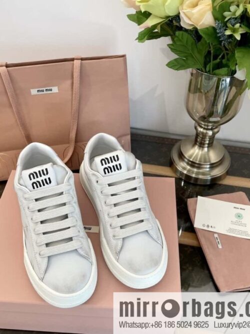 wsxc1704731438940_2-800x800ls3gjftkfmy123790_20250702175356.jpg MIUMIU Miao Miao Old dirty casual sports little white shoes
