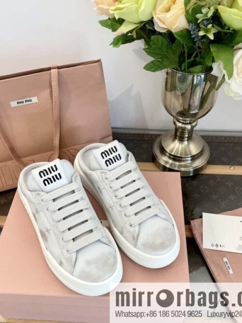 wsxc1704731670170_1-800x8003kisnwnt20y123761_20250702175207.jpg MIUMIU Miao Miao Old dirty casual one pedal half tray white shoes