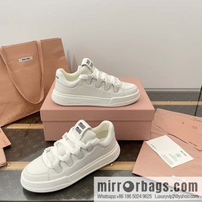 MIUMIU Miu Miu spring and summer platform casual white shoes