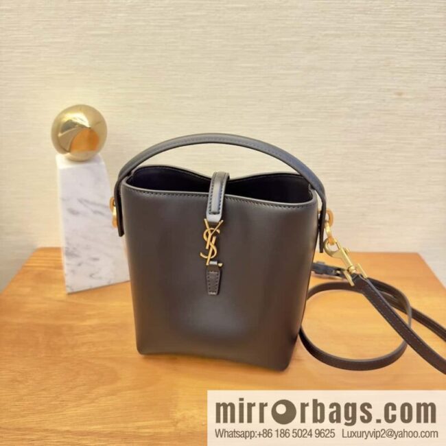 SAINT LAURENT YSL YSL summer new model YSL glossy leather (fabric) _ mini bucket bag 765870