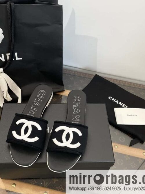 wsxc1705688878513_0-800x800mivk2sqrqjt123105_20250702172349.jpg CHANEL Xiaoxiang spring and summer double logo embroidered slippers