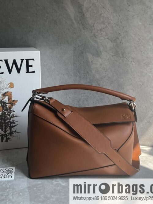 wsxc1708960395205_0-800x800j0ny12buo439528_20250716002007.jpg LOEWE puzzle 30CM 0533 caramel color