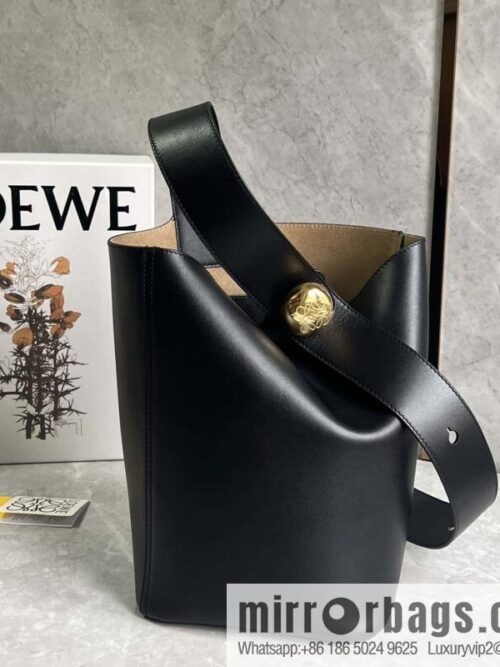 wsxc1709669537517_0-800x8000pfd5ez4vvk8455_20250716001124.jpg LOEWE Pebble bucket bag 0703 black 24.5CM