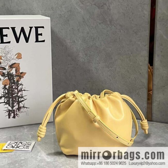 LOEWE new small purse lucky bag 0805 yellow 23CM
