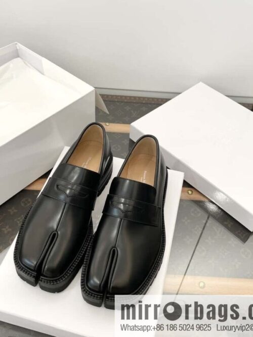 𝐌𝐚𝐢𝐬𝐨𝐧𝐌𝐚𝐫𝐠𝐢𝐞𝐥𝐚||𝟐𝟎𝟐𝟑 new platform loafers