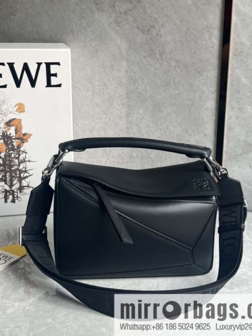 wsxc1711099664542_0-800x8002onuw5wznc05730_20250715234626.jpg LOEWE Puzzle 24CM bag leather small geometric bag 0189
