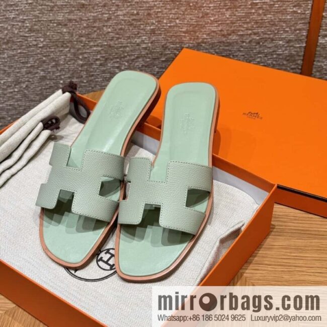 wsxc1711104216095_0-800x800zer0dnikdfc118087_20250702140121.jpg Hermès slippers