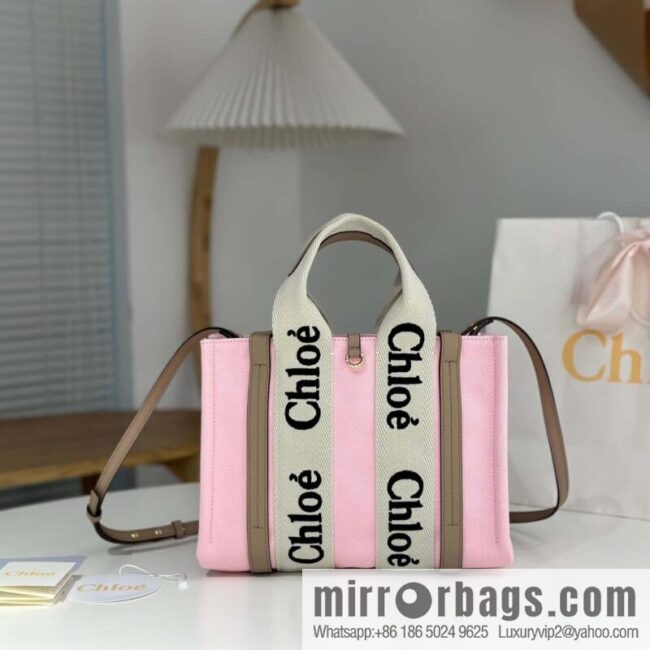 Chloe 24-year limited series new Woody tote bag, small 26CM.