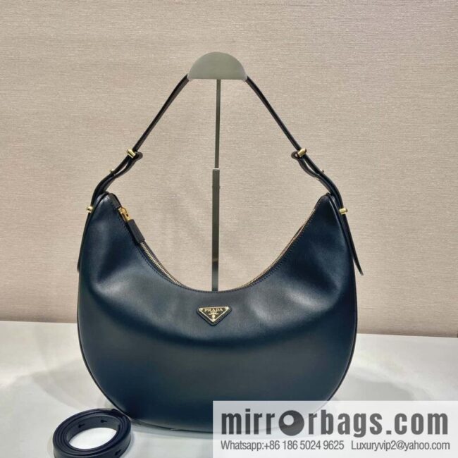PRADA 🎉 large Moon handbag 🎉 1BC212 large 🎉🎉 black
