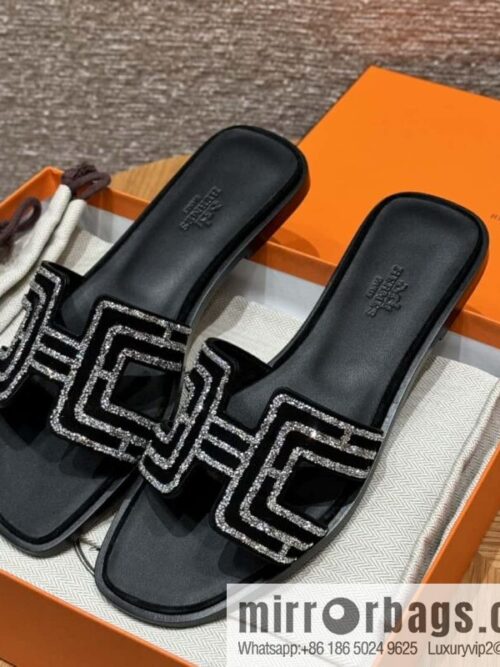 wsxc1711631058298_0-800x800yw550lp151i109935_20250702075908.jpg Hermès H slippers