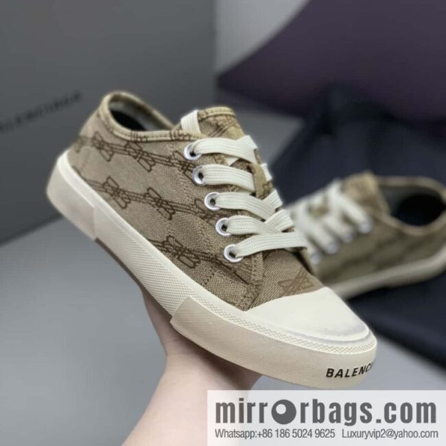 BALENCIAGA Balenciaga ✨ Paris Couple Canvas Shoes