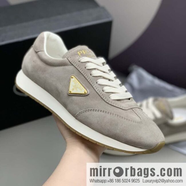 PRADA 🆕 men\'s sports and leisure shoes