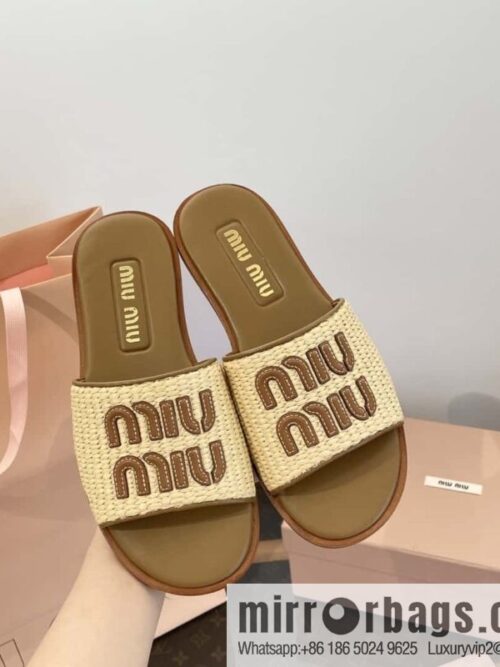 wsxc1712919222130_0-800x800dgcdjibiycz108559_20250702072408.jpg Miao Miao | | Spring and summer raffia woven alphabet slippers