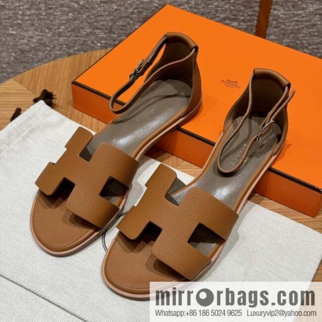 wsxc1712919600547_0-800x800sr4t4y4teaa108505_20250702072248.jpg Hermès H\'s must-wear sandals in spring and summer