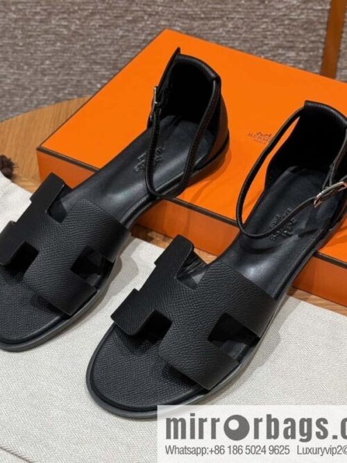 wsxc1712919808177_0-800x800cq1fw22v2nl108481_20250702072211.jpg Hermès H\'s must-wear sandals in spring and summer