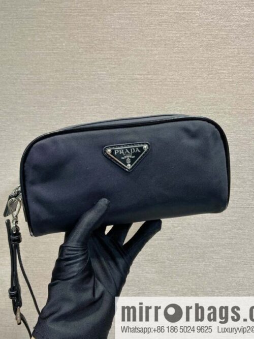 PRADA 🎉 new handbag 🎉 2NE063 Unisex common model