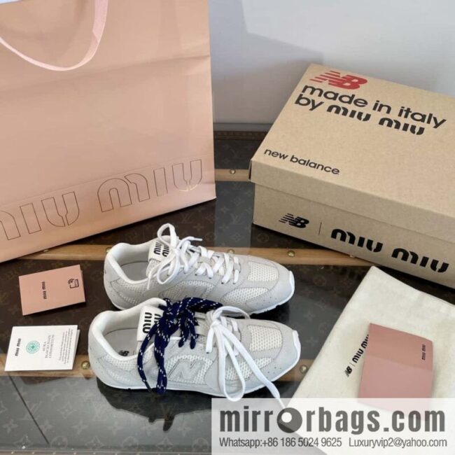 Miu Miu ✖ 𝐍𝐞𝐰 𝐁𝐚𝐥𝐚𝐧𝐜𝐞 𝟓𝟑𝟎 joint model Lace-up Forrest training shoes, football shoes