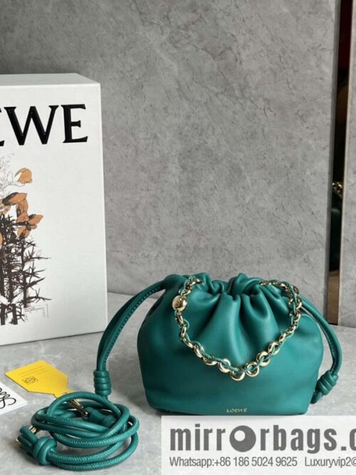 wsxc1713430264063_0-800x800woa3rg0ei2x207827_20250709080417.jpg LOEWE Flamenco Purse 0704 Emerald Green 23cm
