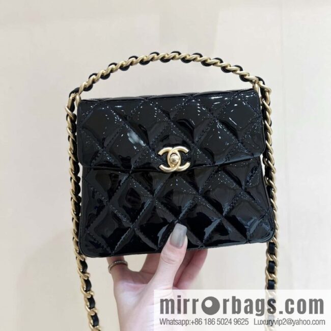 wsxc1713797672726_0-800x800jlo1lockonn207572_20250709075722.jpg CHANEL 24S Spring/Summer 31 ruecambon AS4472