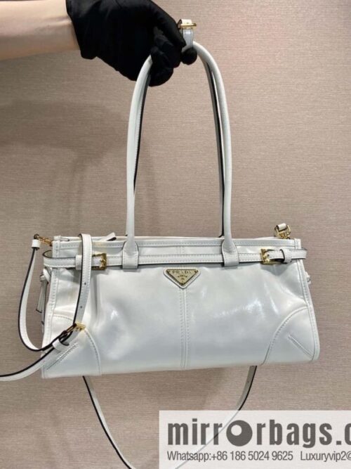 wsxc1713805017551_0-800x800ksfggldjqcz207278_20250709074921.jpg PRADA 🎉 LusSo lf oil wax leather 🎉 1BA426S 🎉🎉 white