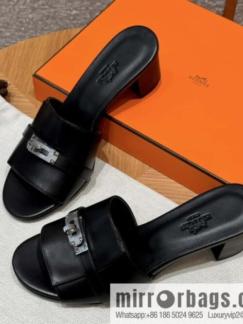 wsxc1713894271825_0-800x800sfvtaux3nj098975_20250702033731.jpg Hermes Kelly Button Slippers