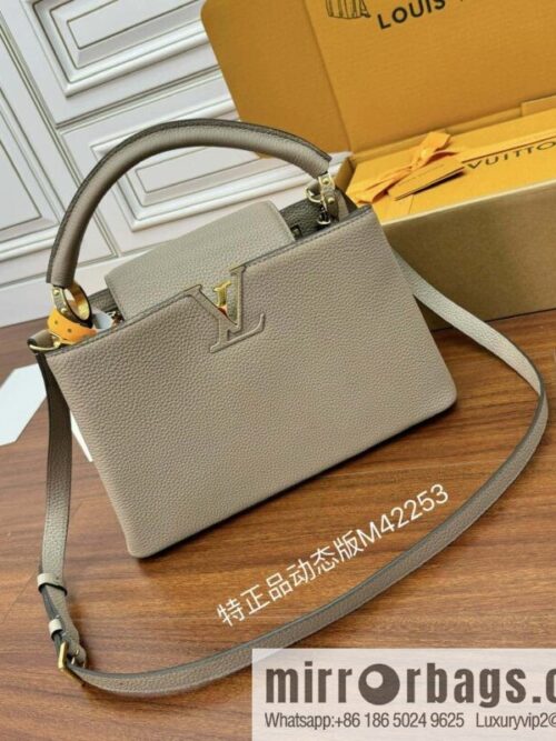 wsxc1715090010182_0-800x800iwhqaologzb203973_20250709062343.jpg LV M42253 Capucines medium handbag