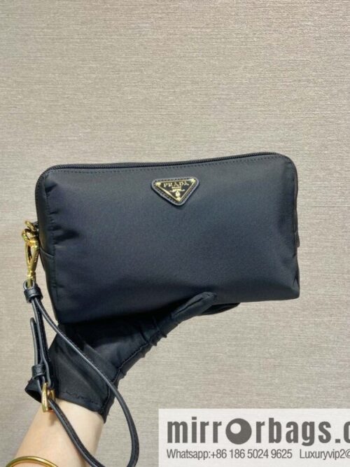PRADA 🎉 new handbag 🎉 1NS693 Platinum hardware